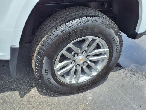 New 2025 Chevrolet Colorado LT w/ LT Convenience Package image 14