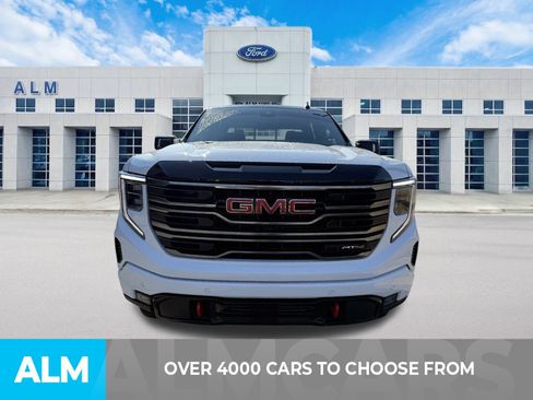 Used 2025 GMC Sierra 1500 AT4 w/ Technology Package image 3