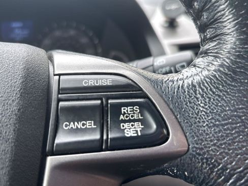 Used 2016 Honda Odyssey Touring Elite image 8