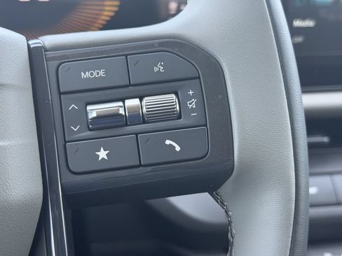 New 2027 Kia Seltos EX FWD image 32