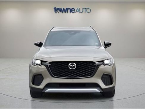 Used 2025 MAZDA CX-70 Plug-In Hybrid w/ Premium Plus AWD/4WD image 8