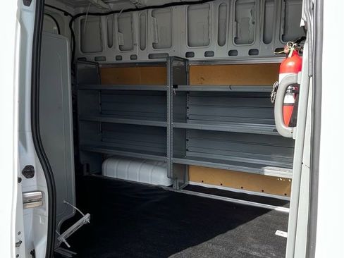 Used 2020 Nissan NV 2500 SV image 33