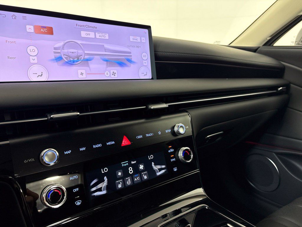 New 2027 Genesis G80 2.5T AWD/4WD image 31