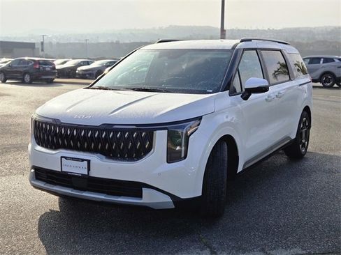 New 2026 Kia Carnival EX image 10