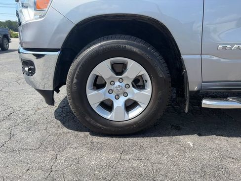 Used 2019 RAM 1500 Big Horn AWD/4WD image 25