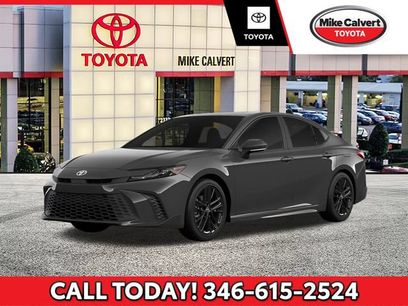 Used 2026 Toyota Camry SE w/ Convenience Package