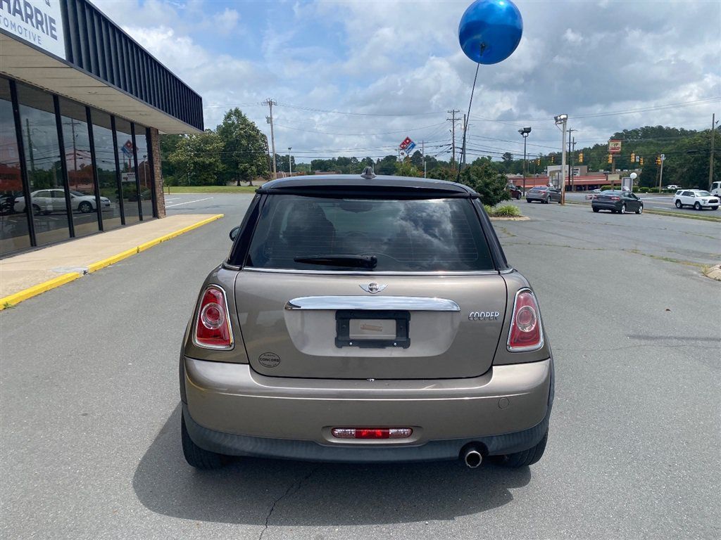Used 2013 MINI Cooper Hardtop FWD image 5