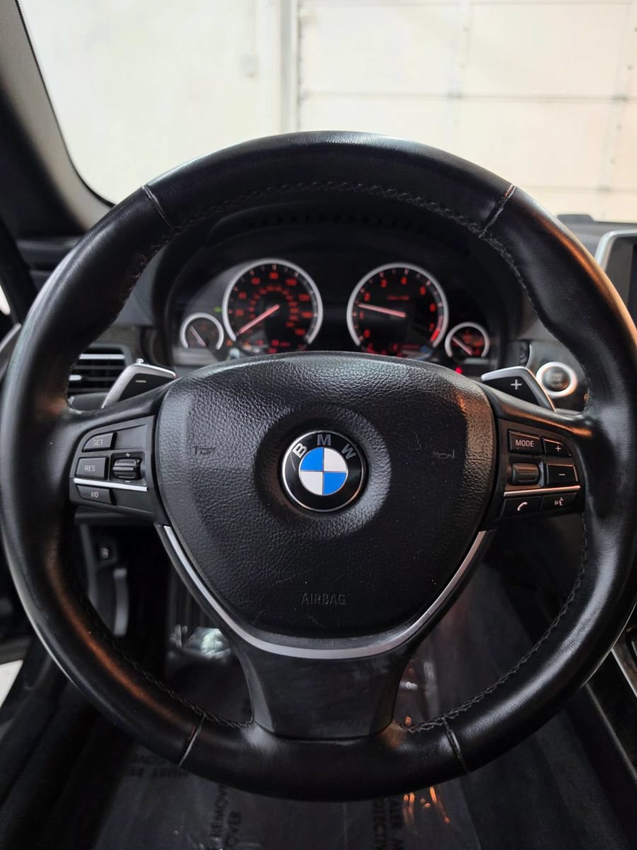 Used 2012 BMW 650i Convertible RWD image 33