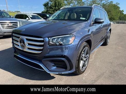 Certified 2026 Mercedes-Benz GLS 450 4MATIC image 2