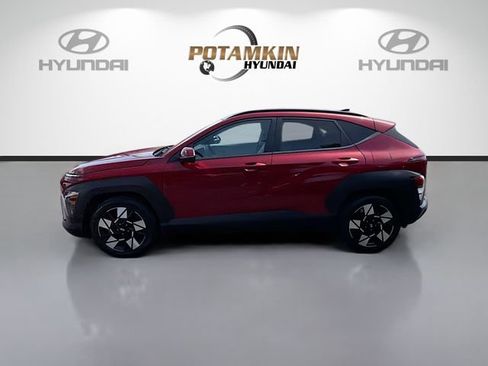 Used 2024 Hyundai Kona SEL FWD image 8