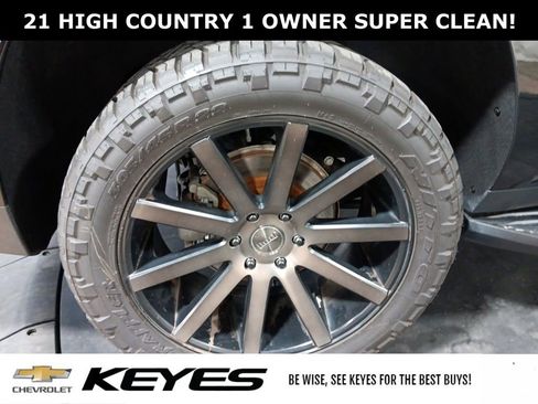 Used 2021 Chevrolet Suburban High Country image 35