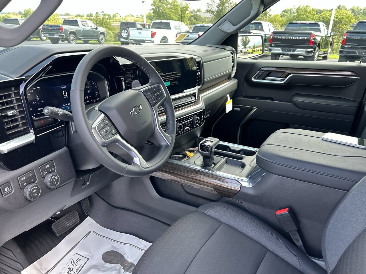 New 2026 Chevrolet Silverado 1500 RST AWD/4WD image 25