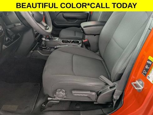 Used 2023 Jeep Wrangler Unlimited Sport AWD/4WD image 12