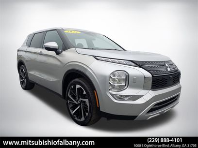 Used 2024 Mitsubishi Outlander SE