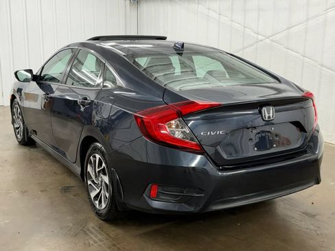 Used 2017 Honda Civic EX image 7
