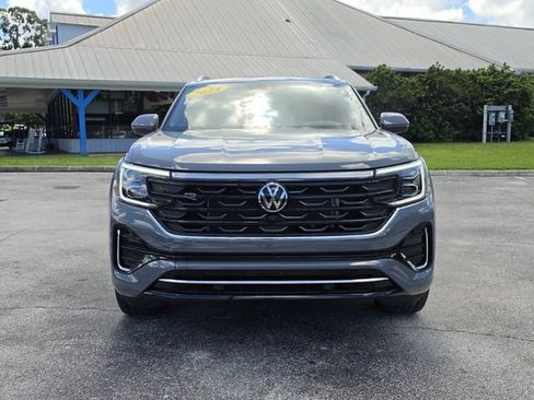 Used 2024 Volkswagen Atlas Cross Sport SEL Premium R-Line AWD/4WD image 9