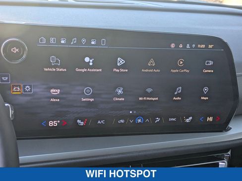 Used 2024 Chevrolet Traverse LS image 23