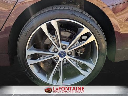 Used 2018 Ford Fusion Titanium image 29