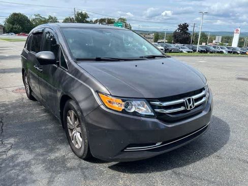 Used 2016 Honda Odyssey EX-L image 3