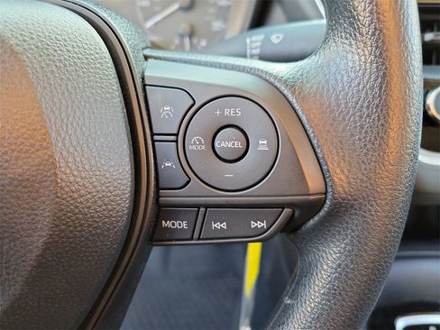 Used 2024 Toyota Corolla LE image 20
