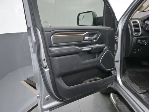 Used 2021 RAM 1500 Laramie AWD/4WD image 12