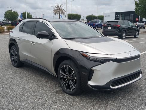New 2025 Toyota bZ4X AWD image 11