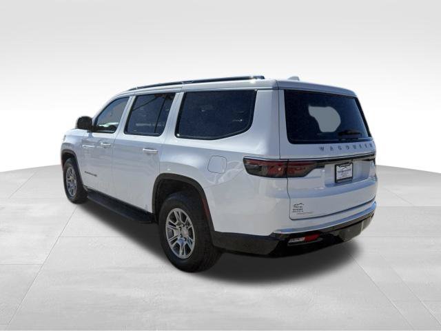 Used 2023 Jeep Wagoneer 4WD w/ Convenience Group I image 11