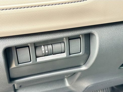 New 2026 Subaru Forester Premium AWD/4WD image 10