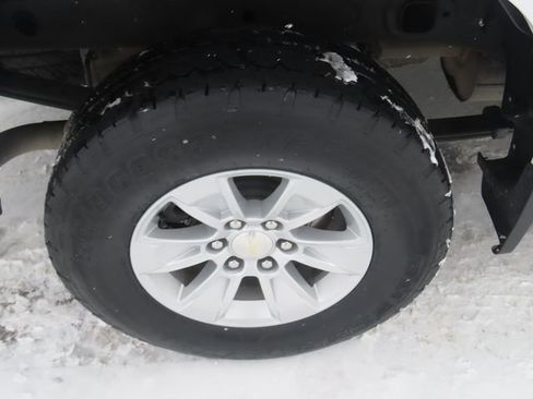 Used 2022 Chevrolet Silverado 1500 LT image 15