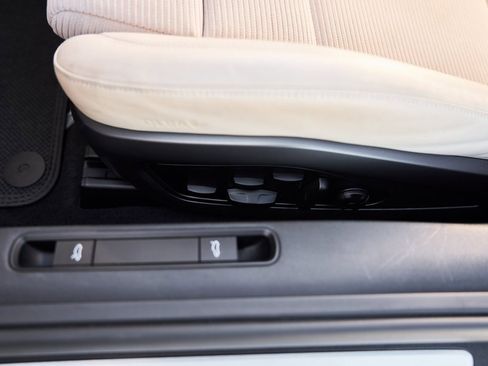 Used 2021 Porsche 911 Targa 4S image 31