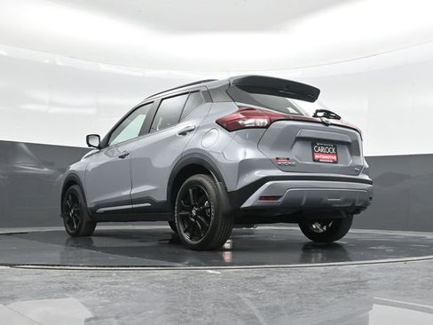 Used 2024 Nissan Kicks SR image 40