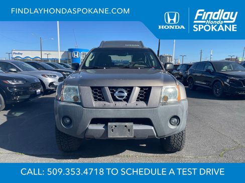 Used 2005 Nissan Xterra SE image 2