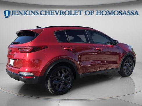 Used 2022 Kia Sportage Nightfall Edition FWD image 4
