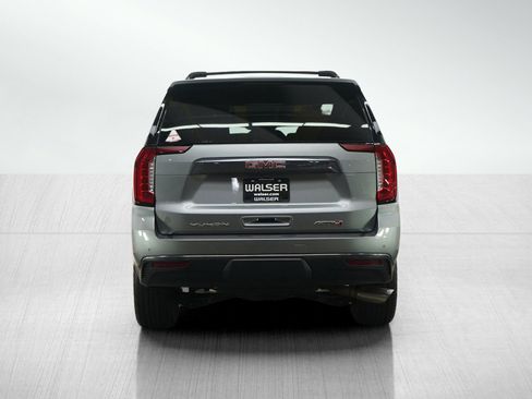 Used 2023 GMC Yukon AT4 w/ AT4 Premium Package AWD/4WD image 4
