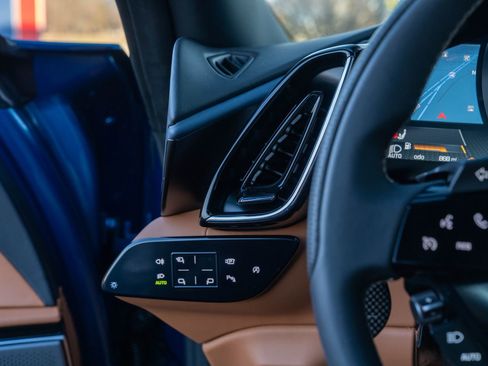 Certified 2024 Ferrari Roma image 32