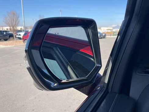 New 2026 Chevrolet Suburban Premier image 6