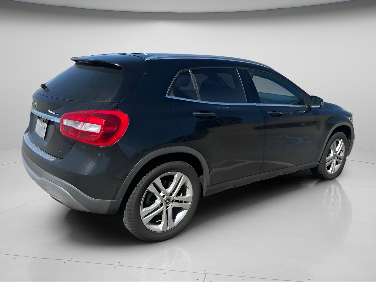 Used 2019 Mercedes-Benz GLA 250 4MATIC image 11