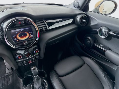 Used 2016 MINI Cooper S image 21