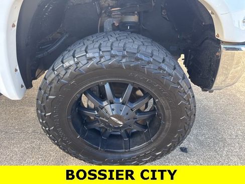 Used 2016 Toyota Tundra SR5 image 4