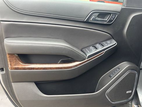Used 2019 Chevrolet Tahoe LT image 5