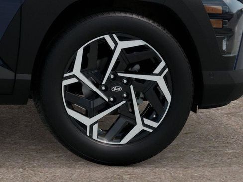 New 2026 Hyundai Kona Limited FWD image 8