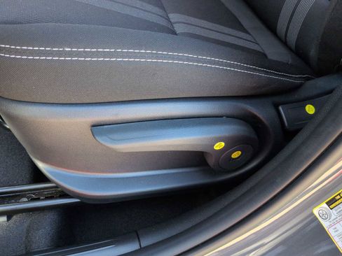 New 2026 Hyundai Venue SEL FWD image 18