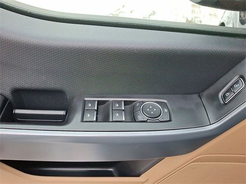 Used 2023 Ford F150 XLT image 10