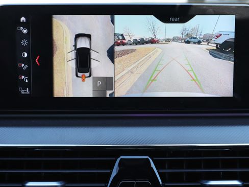 Used 2018 BMW M5 w/ Executive Package image 14