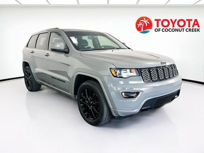 Used 2020 Jeep Grand Cherokee Altitude