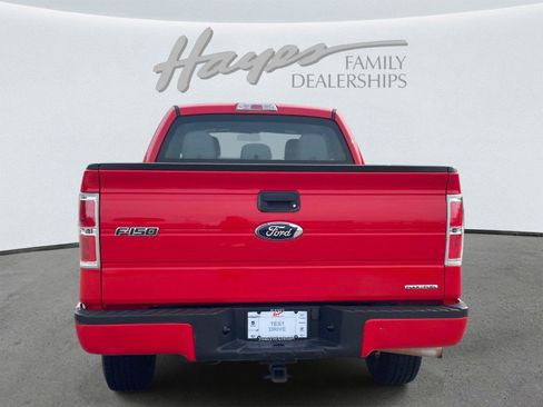 Used 2011 Ford F150 STX AWD/4WD image 4
