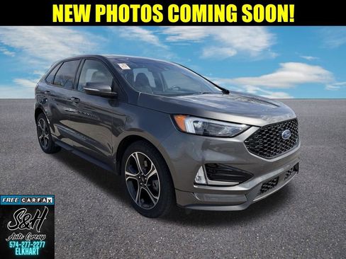 Used 2019 Ford Edge ST w/ Cold Weather Package image 1