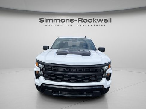 New 2026 Chevrolet Silverado 1500 Custom Trail Boss w/ Dark Appearance Package image 2