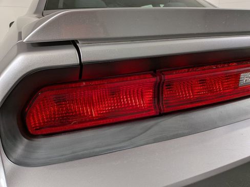 Used 2014 Dodge Challenger R/T w/ Sound Group II image 11