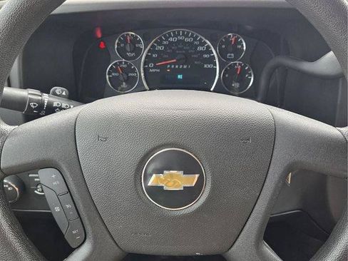 Used 2025 Chevrolet Express 2500 w/ Driver Convenience Package RWD image 30